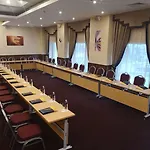 Hotell Golden Tulip 4*