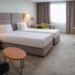 Hotell Golden Tulip 4*