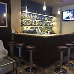 Golden Tulip Hotell