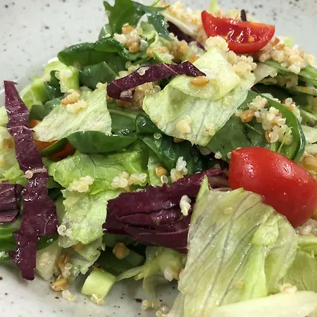 Golden Tulip Otel 4*