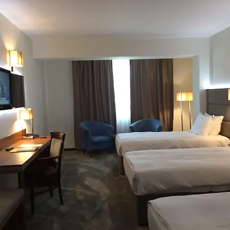 Golden Tulip 酒店 瓦爾納