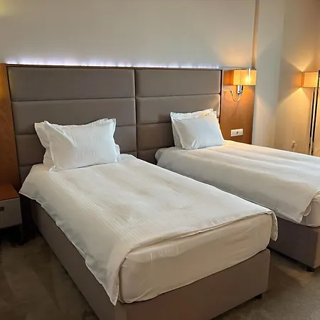 Golden Tulip 酒店 4*
