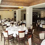 Golden Tulip Hotel 4*