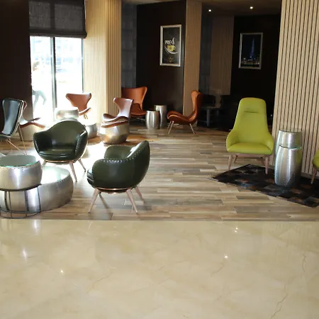 Golden Tulip Hotel