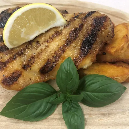 Golden Tulip Отель 4*