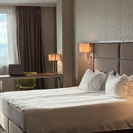 Golden Tulip Hotel Varna