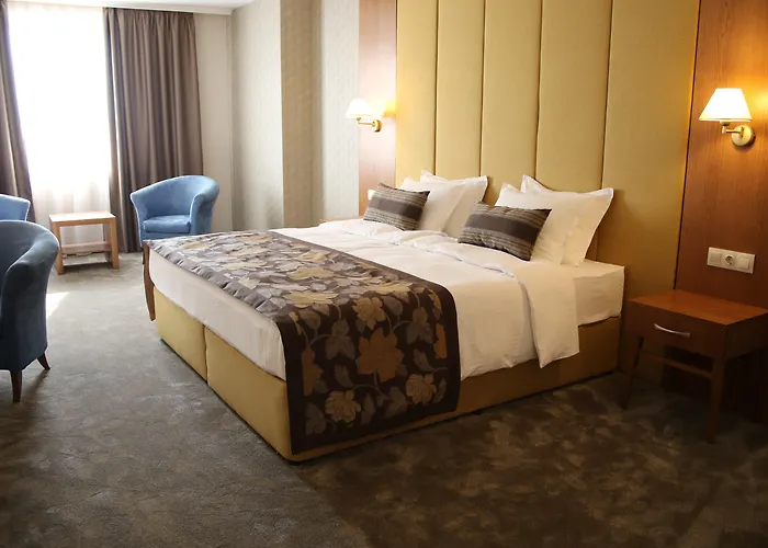 Golden Tulip 4* Várna