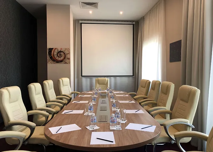 Golden Tulip 4* Várna