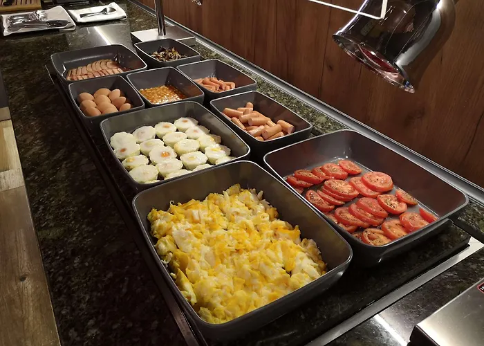 Golden Tulip Szálloda