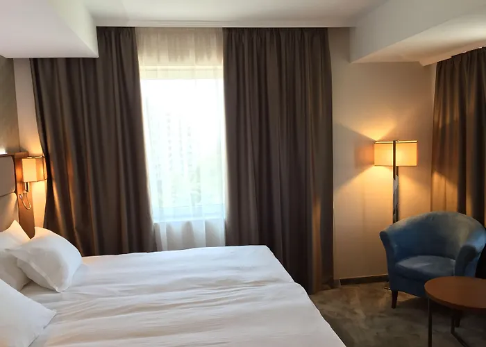 Golden Tulip 4* Várna